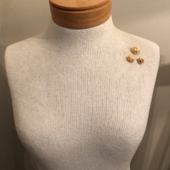 Vintage 1990’s Matte Goldtone Scatter Pins - Picture 6 of 12